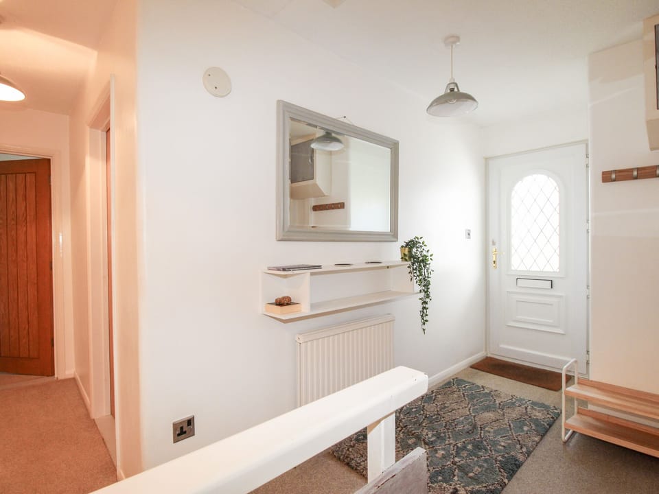 2 bedrooms, individually decorated, individually furnished, free WiFi