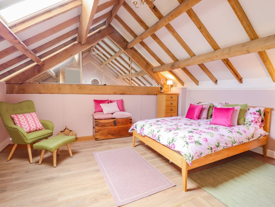 Yew Tree Farm Cottage in Aylesbury Vale