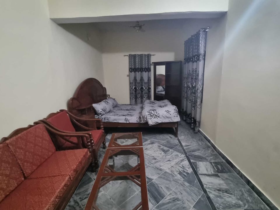 House | 3 bedrooms, WiFi (free), bed sheets