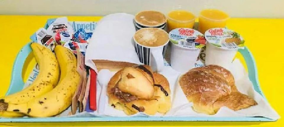 Free daily full breakfast