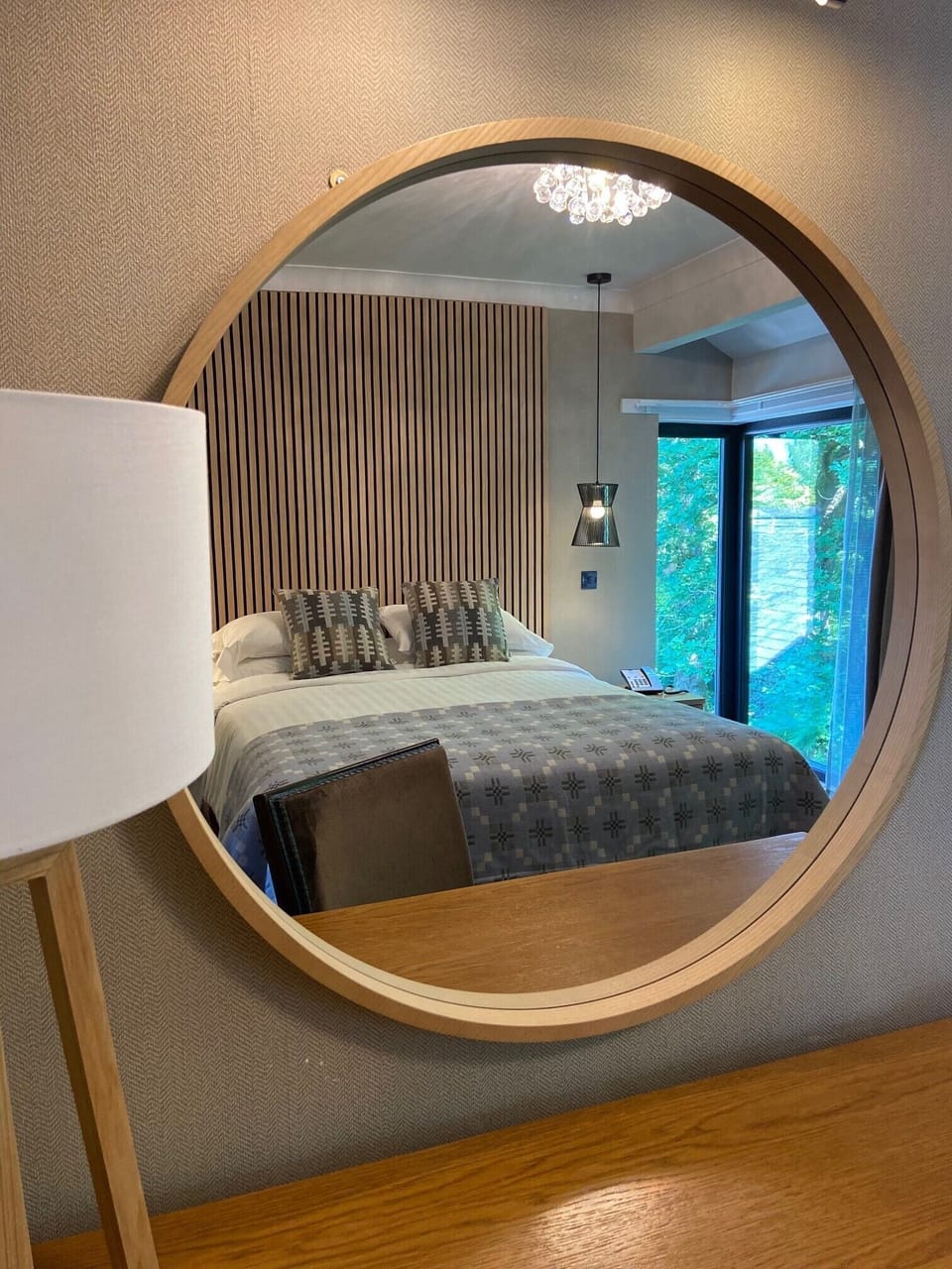 Family Room (Superior Lodge) | Desk, iron/ironing board, free WiFi, bed sheets