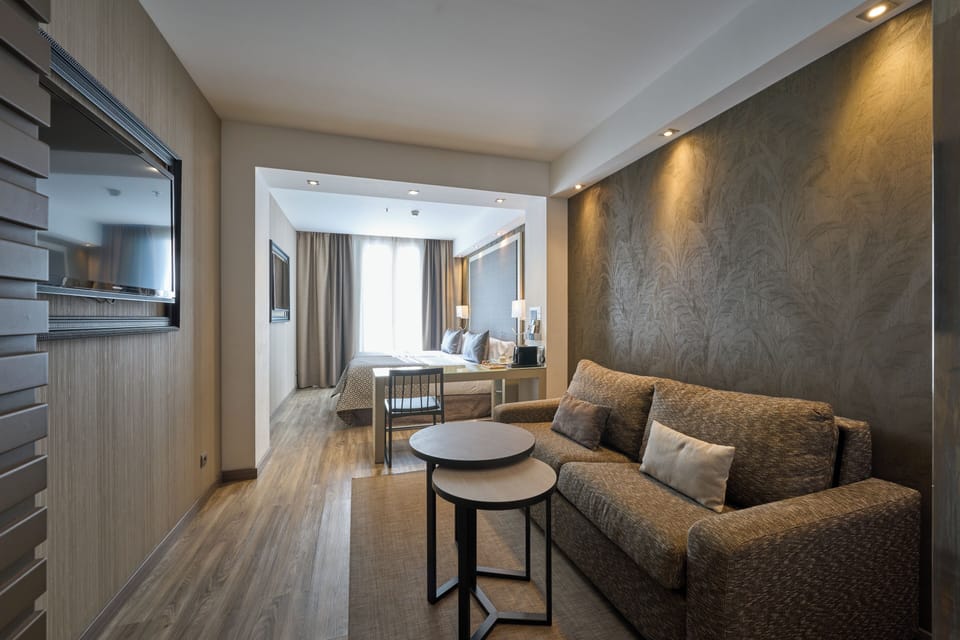Catalonia Square Hotel in Barcelona