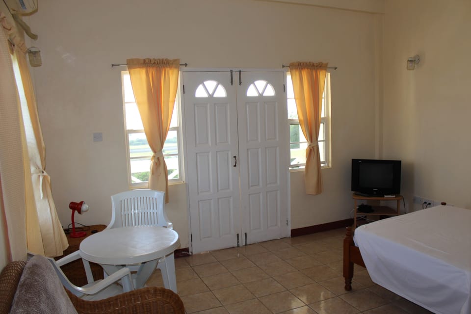 Room, 1 Double Bed | Free WiFi, bed sheets