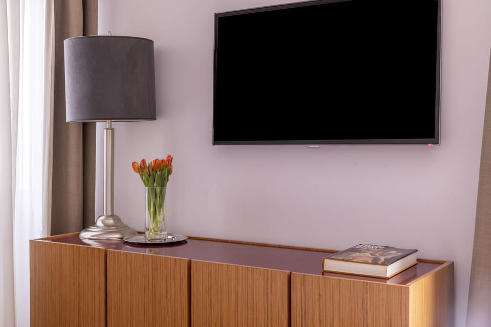 Camera Matrimoniale | Premium bedding, in-room safe, desk, soundproofing