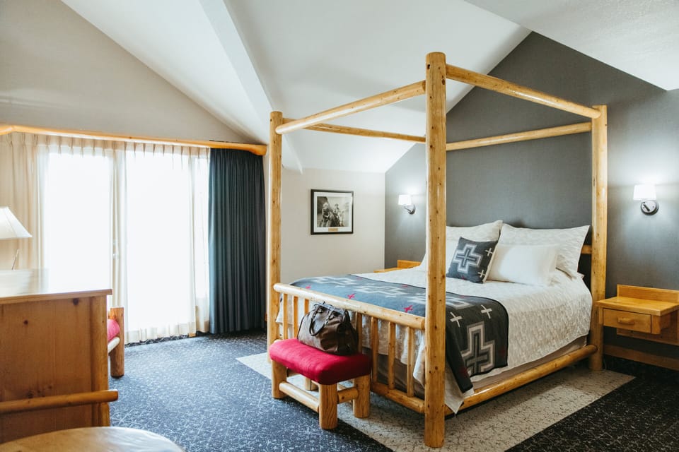 Suite, 1 King Bed (Brewster), 1 bedroom Non Pet Friendly | Premium bedding, in-room safe, blackout drapes, iron/ironing board