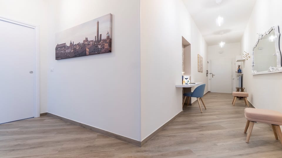 Apartment (1 Bedroom) | Interior