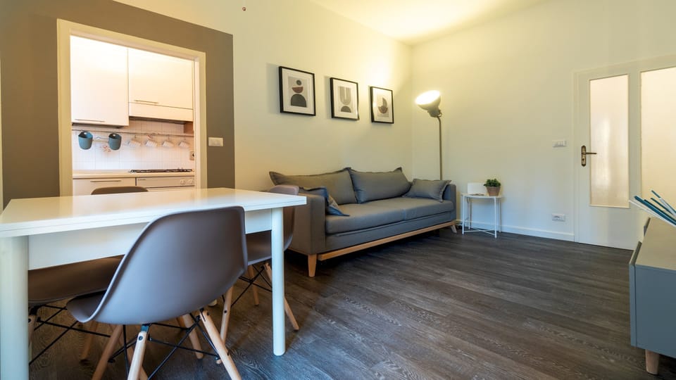 Apartment (1 Bedroom) | Living area