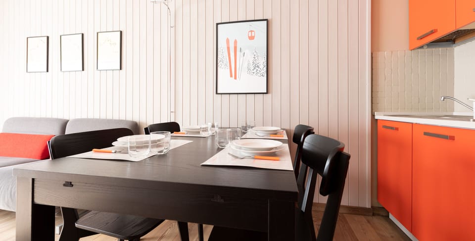 Apartment (1 Bedroom) | Interior