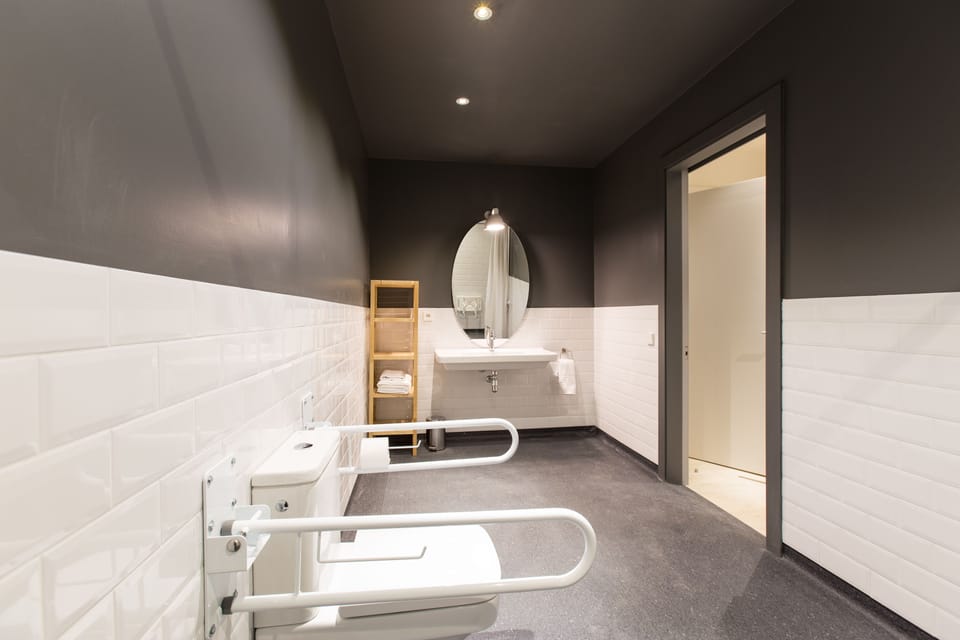 Izaila Plaza Catalunya Bed and Breakfast in Barcelona