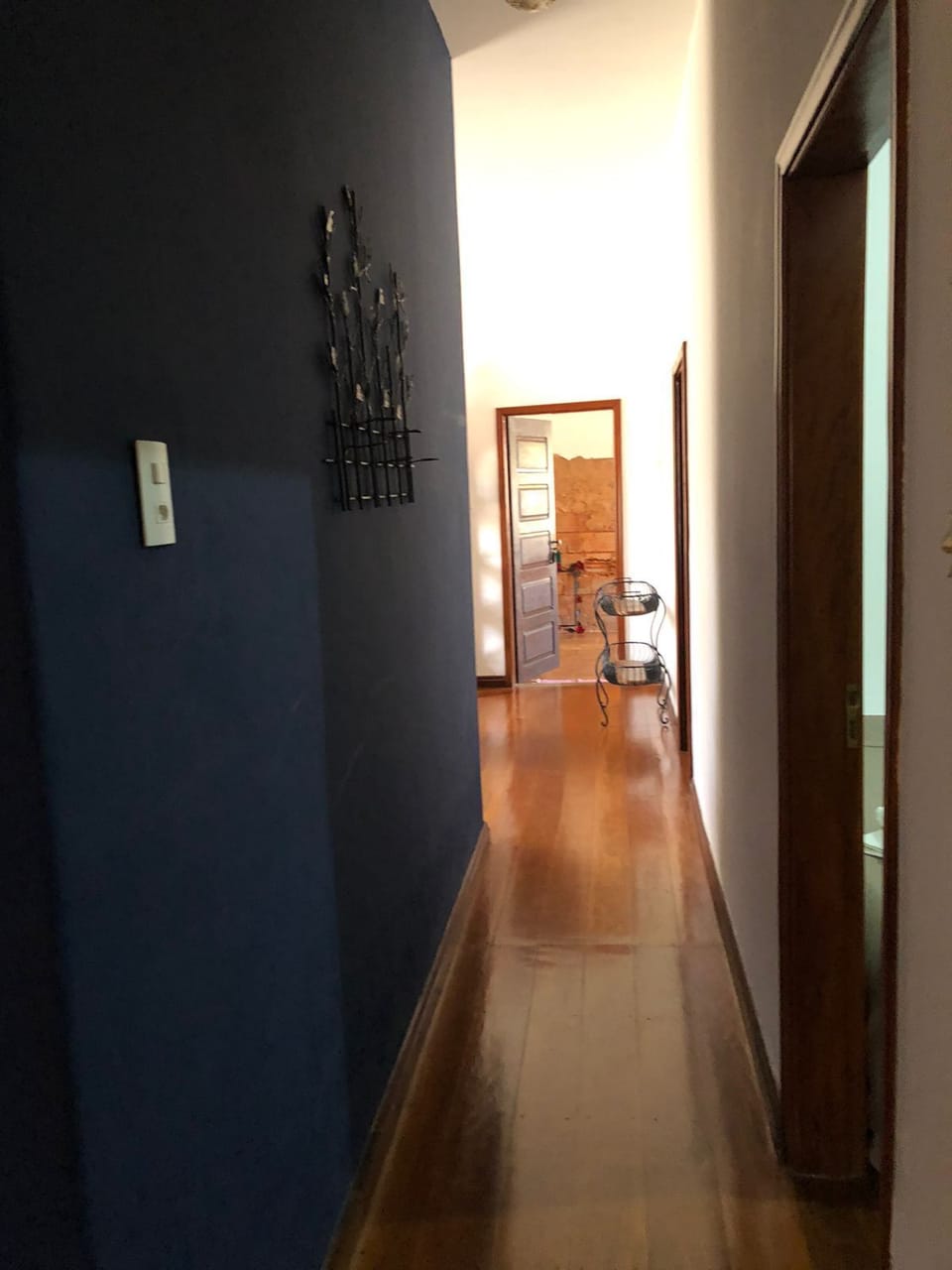 42-inch LED TV with cable channels, TV, heated floors