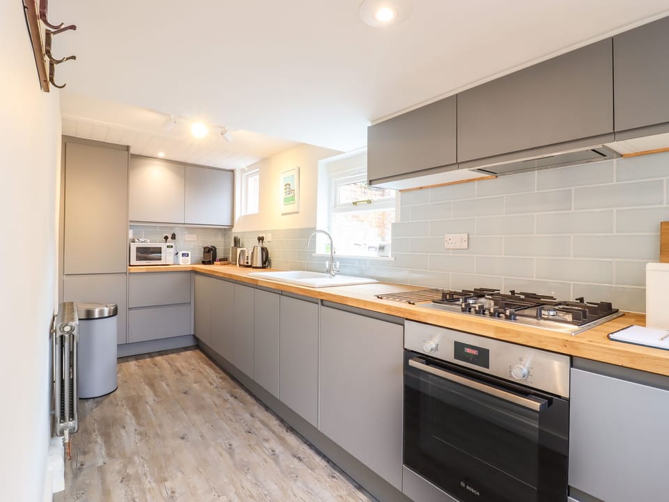 Fridge, dishwasher, electric kettle, toaster