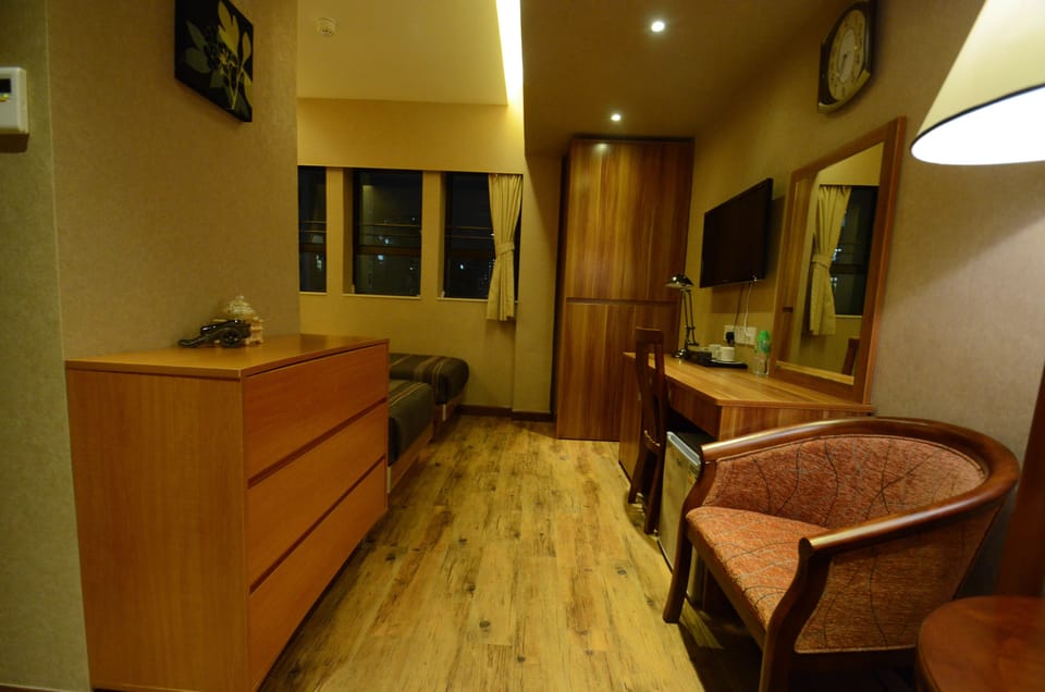 In-room safe, free WiFi