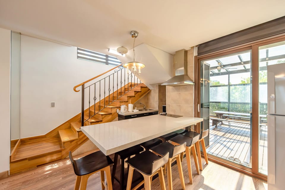 Family Villa | In-room dining