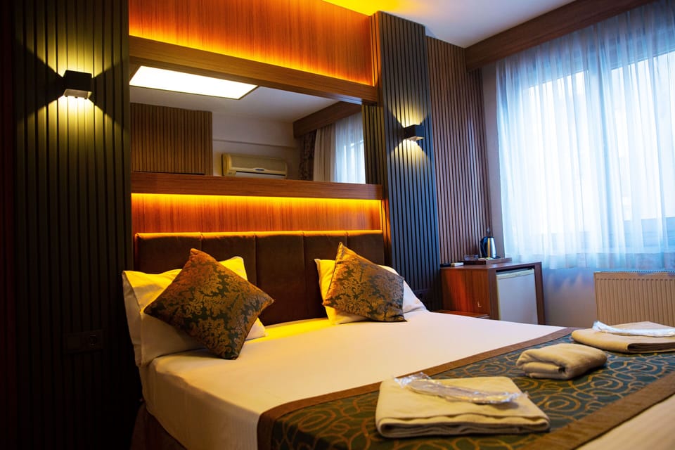 Minibar, soundproofing, free WiFi
