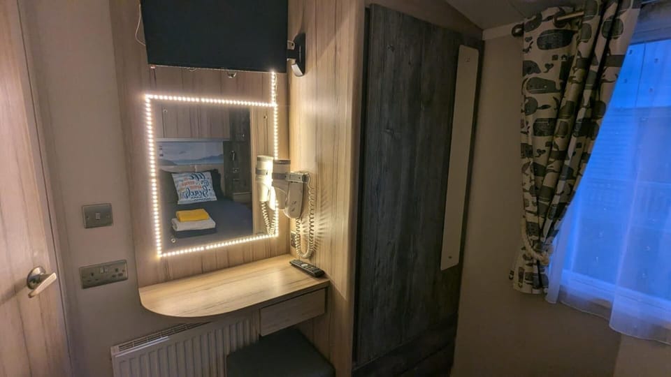 Cabin | Interior