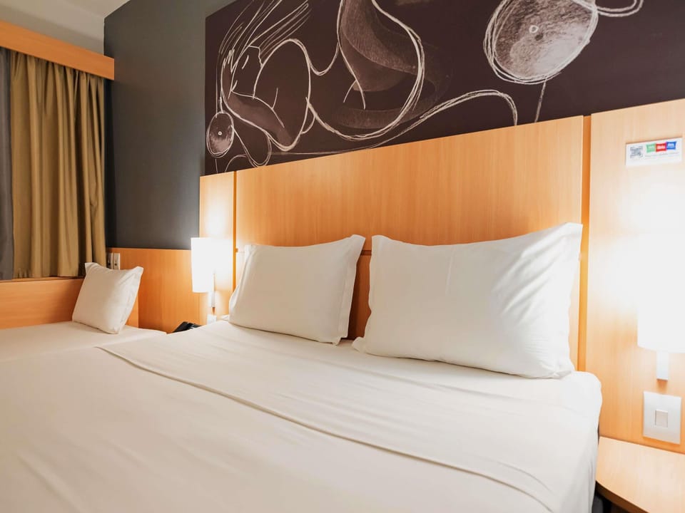 Standard Apartment, Multiple Beds | Minibar, in-room safe, desk, blackout drapes