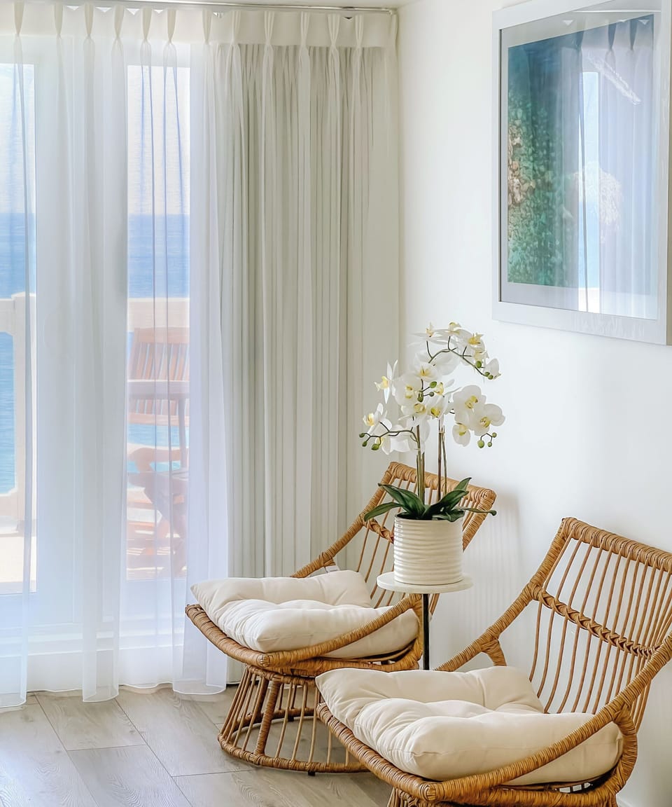 Room, 1 King Bed, Fireplace, Beachfront | In-room safe, iron/ironing board, free cribs/infant beds, free WiFi