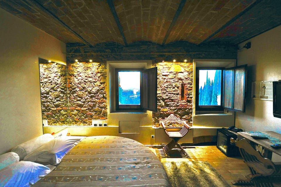 Exclusive Double Room, Jetted Tub, City View | Minibar, individually decorated, individually furnished, desk