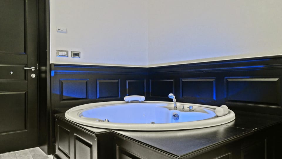 Junior Suite | Memory foam beds, minibar, individually decorated