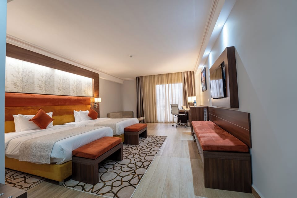 Superior Double or Twin Room | In-room safe, desk, laptop workspace, blackout drapes