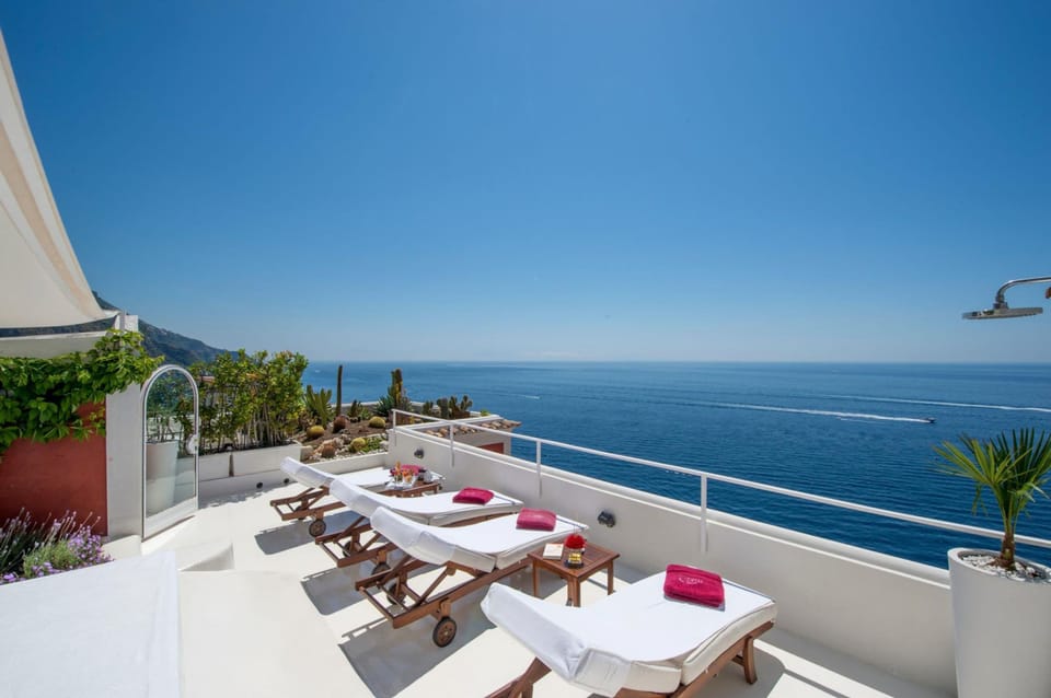 House, Smoking | 4 bedrooms, desk