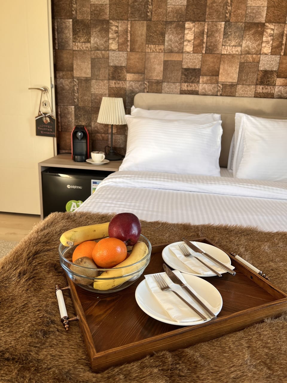 Minibar, in-room safe, individually decorated, free WiFi