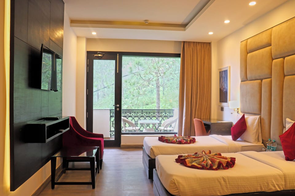 Classic Double or Twin Room, 1 Double Bed | Premium bedding, minibar, in-room safe, individually furnished