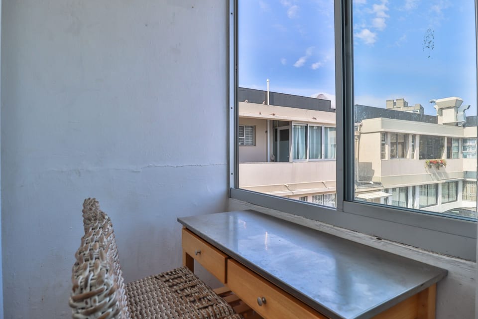 Apartment (1 Bedroom) | Living area