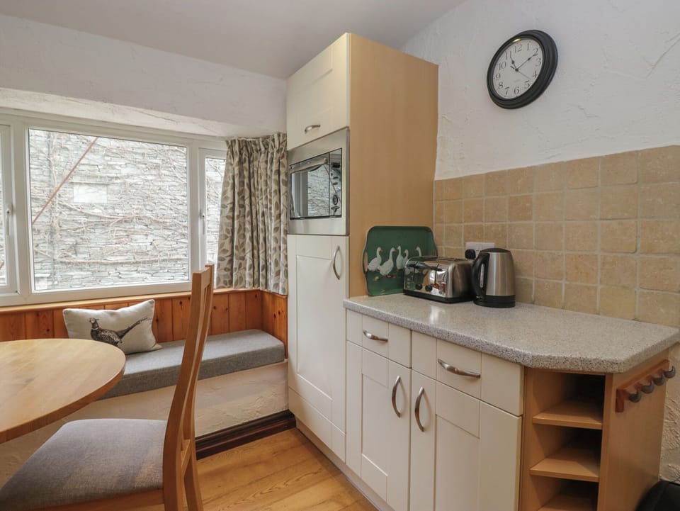 Cottage | Interior