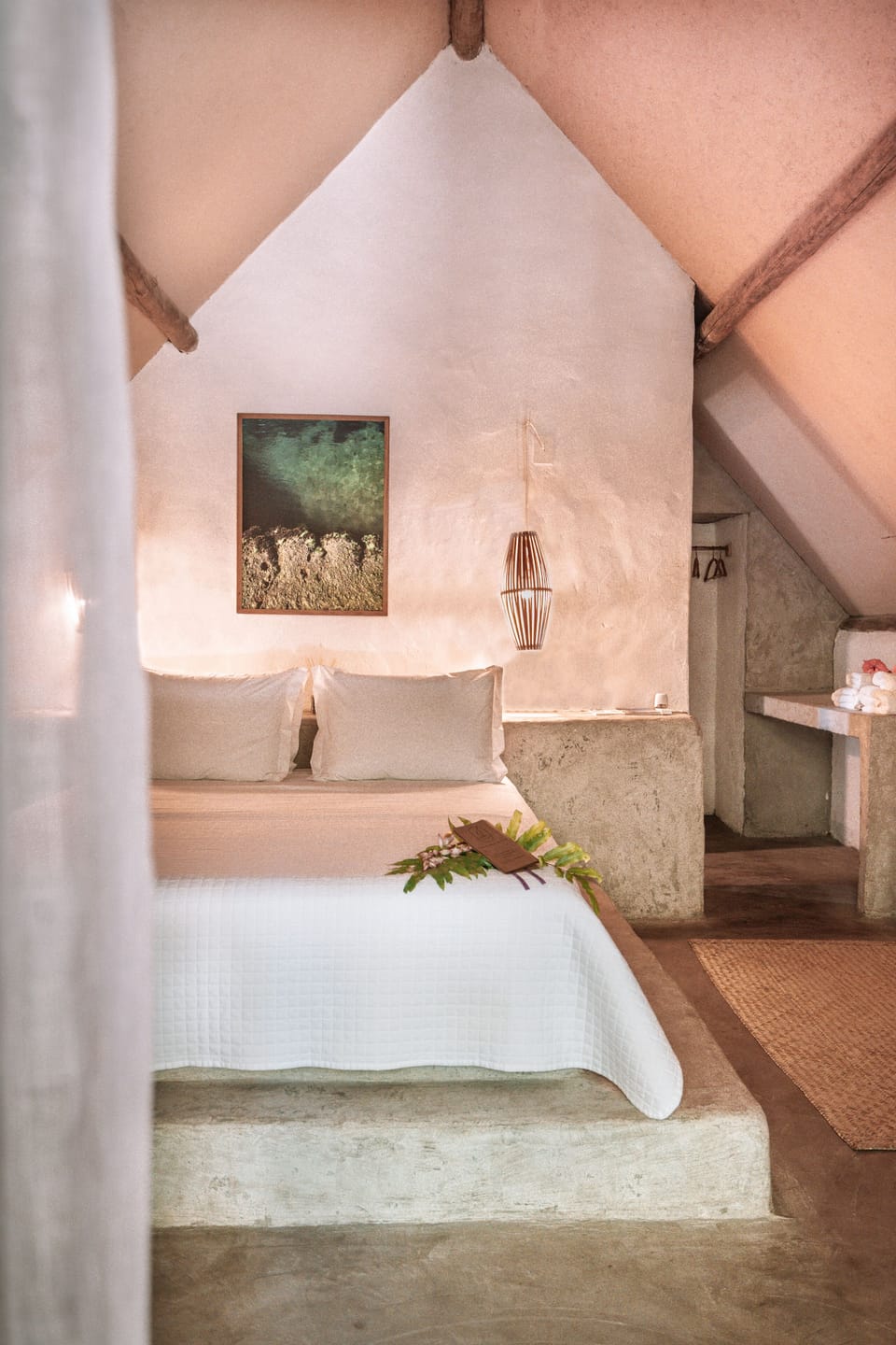 Twin Room | In-room safe, free WiFi, bed sheets