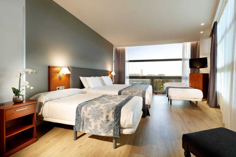 Minibar, in-room safe, desk, blackout drapes