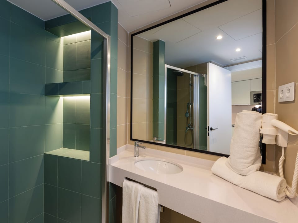 SUNWAY ATLANTA Hotel in Sitges