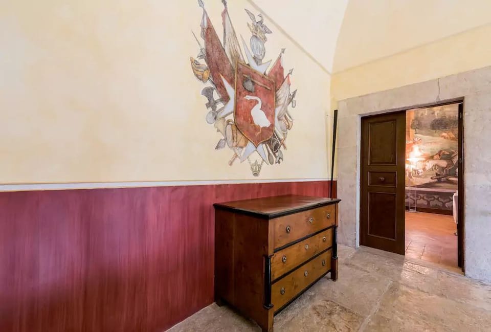 Luxury Apartment | Living area | Flat-screen TV