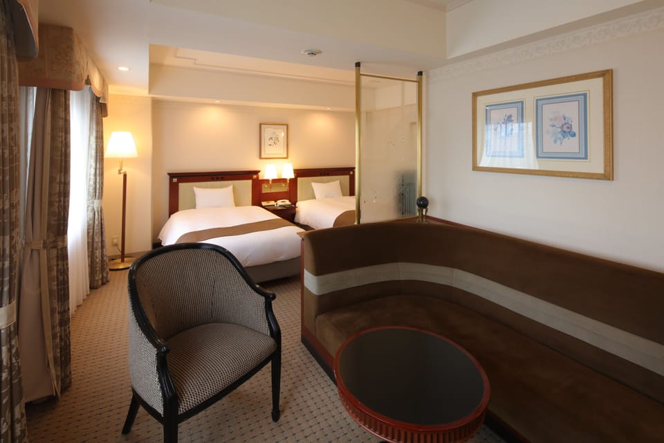 Deluxe Twin Room, Multiple Beds, Smoking | Premium bedding, down comforters, in-room safe, desk