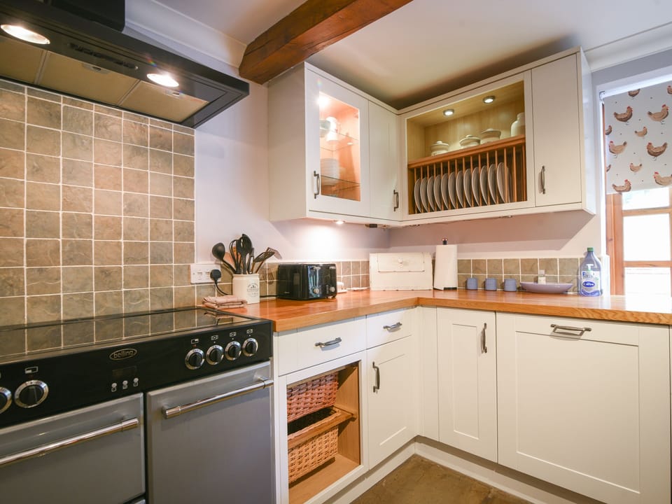 Fridge, dishwasher, electric kettle, toaster
