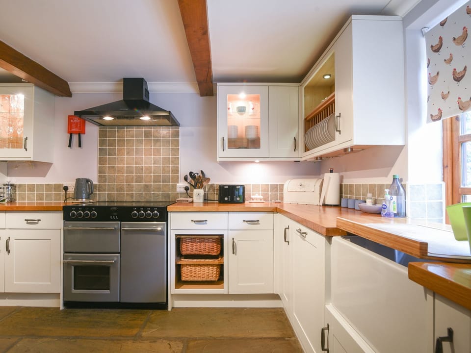 Fridge, dishwasher, electric kettle, toaster