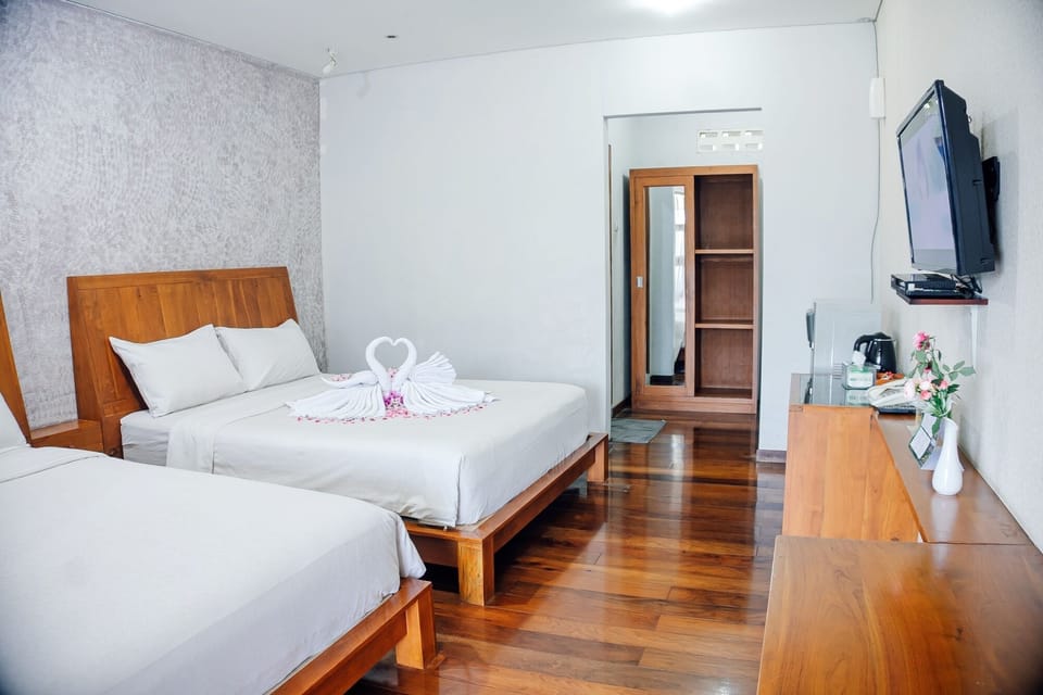 Executive Twin Room | Free WiFi, bed sheets