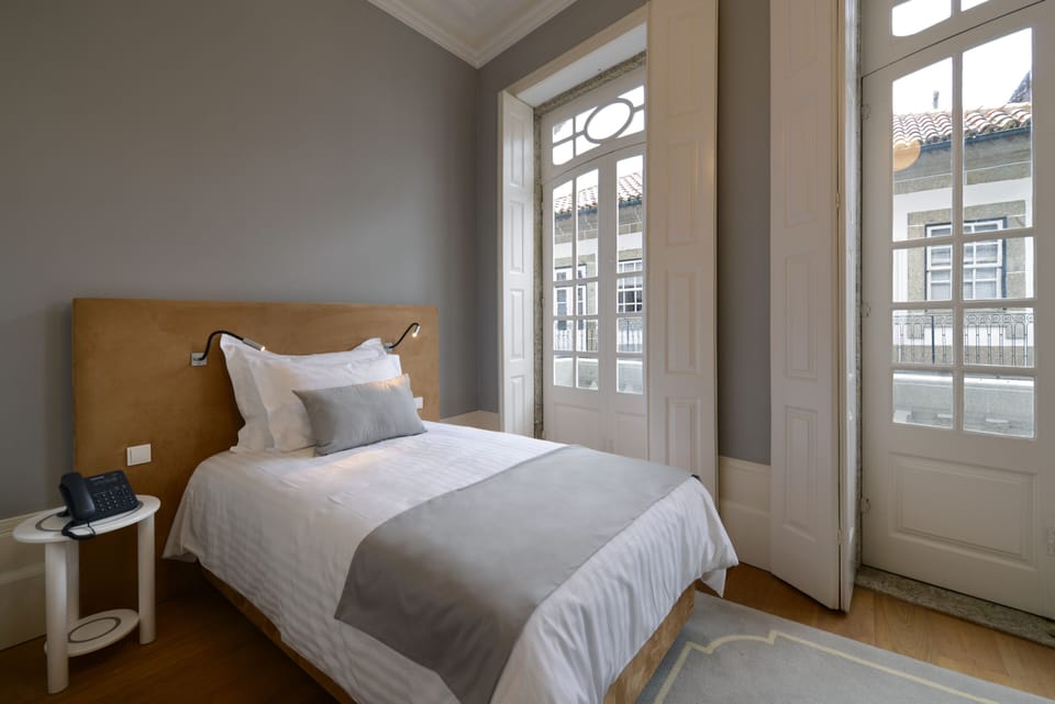 Standard Single Room | Premium bedding, minibar, in-room safe, desk