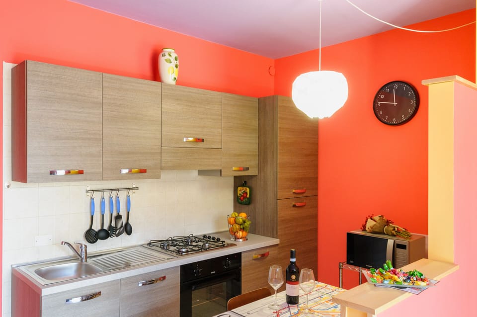 Studio | Private kitchen | Full-size fridge, microwave, oven, stovetop