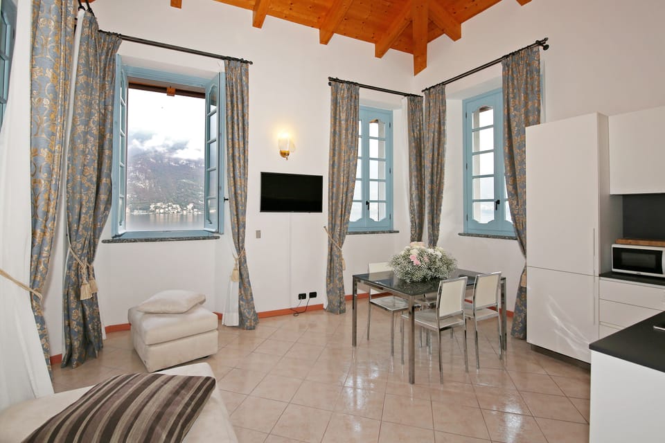 Apartment, 1 Bedroom, Lake View (La Torre) | View from room