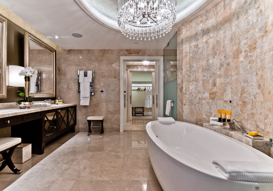 Royal Room, 1 Double Bed | Bathroom | Shower, rainfall showerhead, eco-friendly toiletries, hair dryer