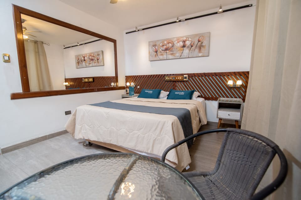 Double Room | Hypo-allergenic bedding available, WiFi (free), bed sheets