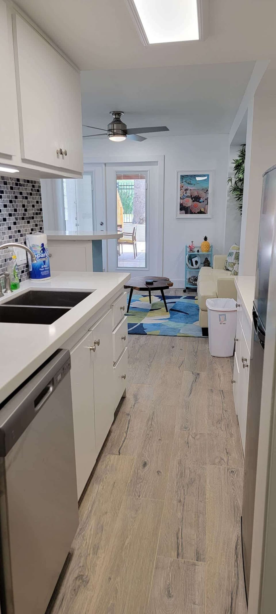 House, Multiple Beds, Pool Access, Pool View | Private kitchen | Coffee/tea maker, fridge, microwave, oven