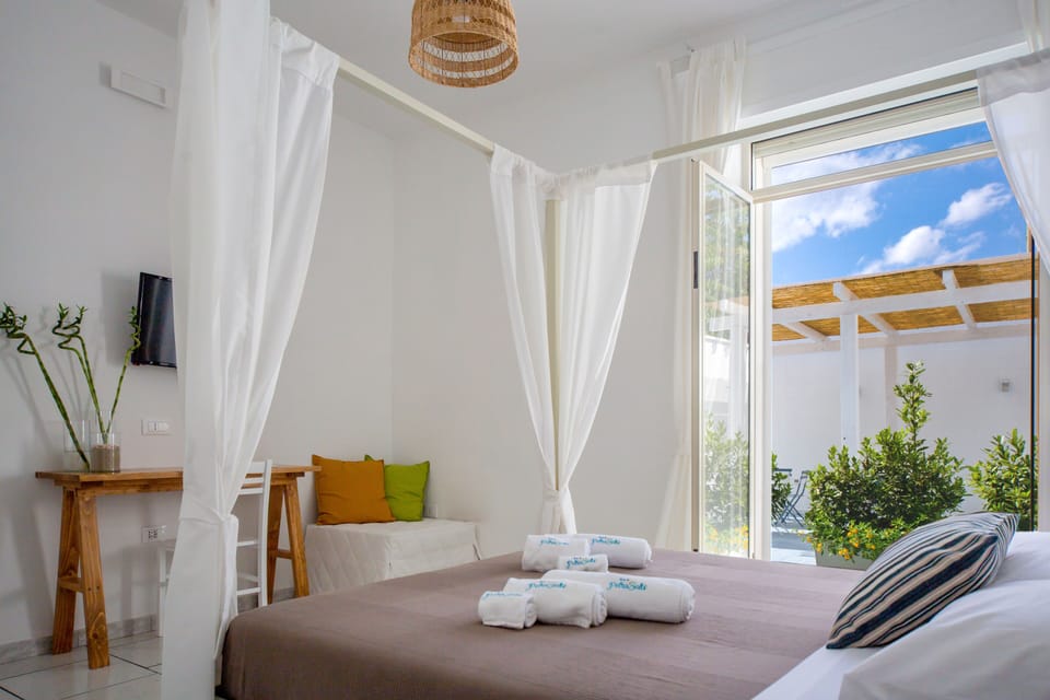 Design Room | Egyptian cotton sheets, premium bedding, down comforters