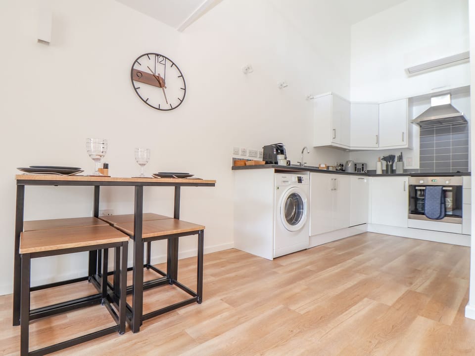 Fridge, dishwasher, electric kettle, toaster