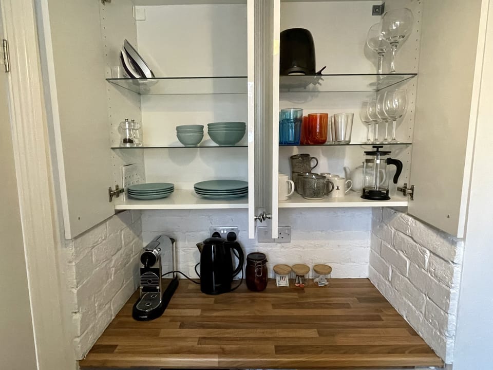Luxury Apartment, Private Bathroom | Shared kitchen