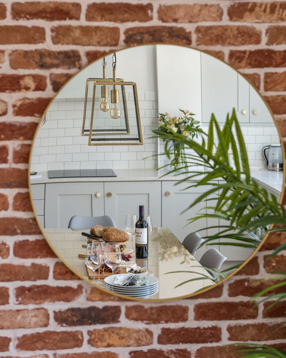 Luxury House, Private Bathroom, Beach View | Restaurant