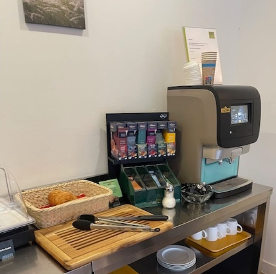 Daily buffet breakfast for a fee