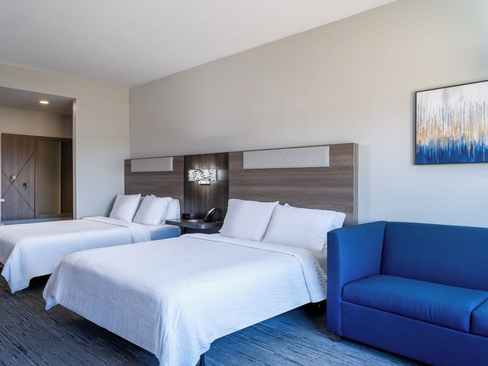 In-room safe, blackout drapes, free WiFi, bed sheets