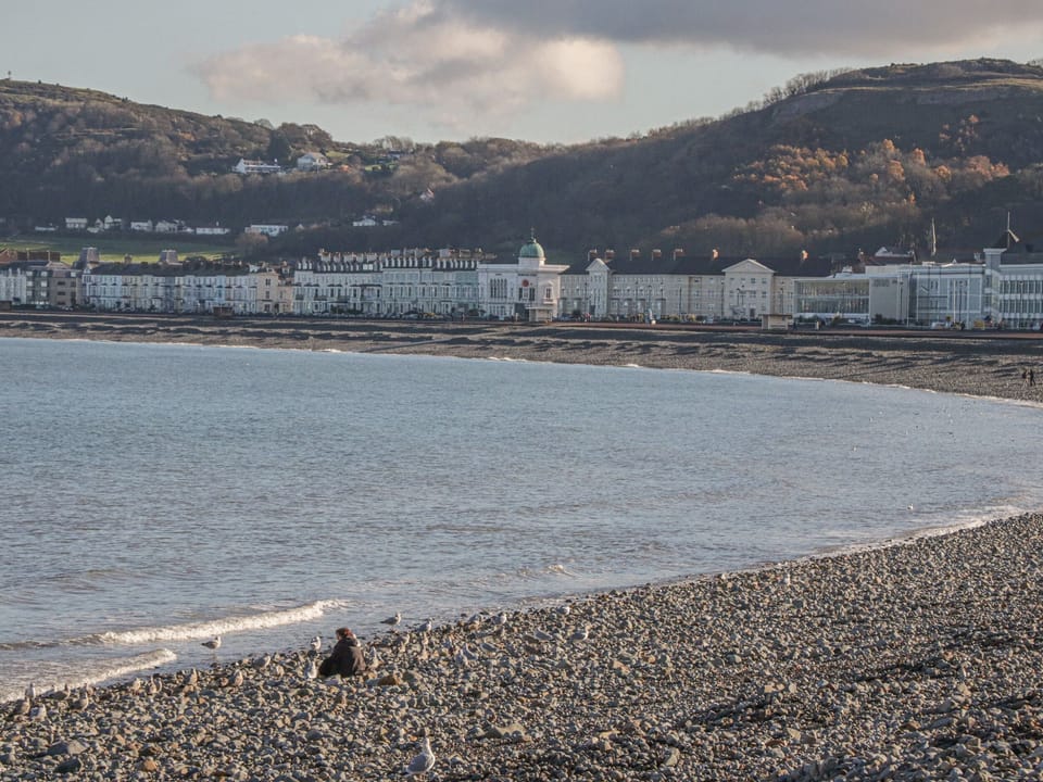 Apartment 2 Cottage in Llandudno